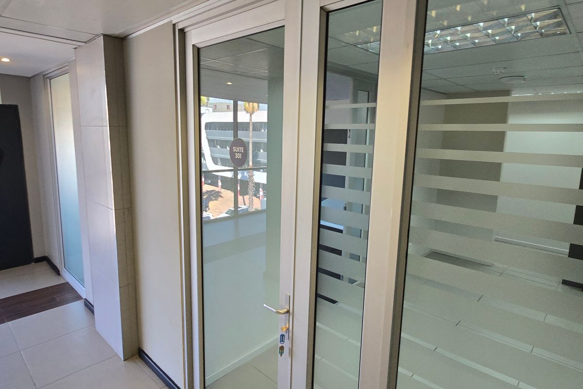 Commercial Rental Monthly In Randburg - Photo 5