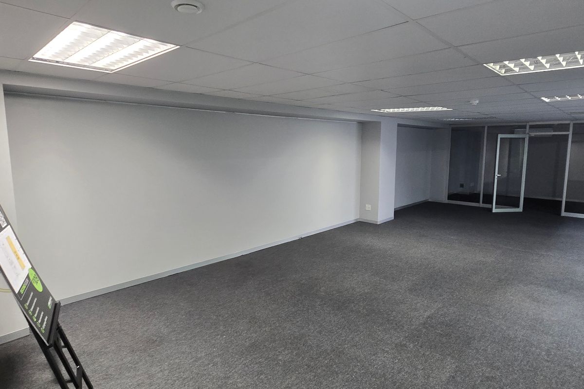 Commercial Rental Monthly In Randburg - Photo 5