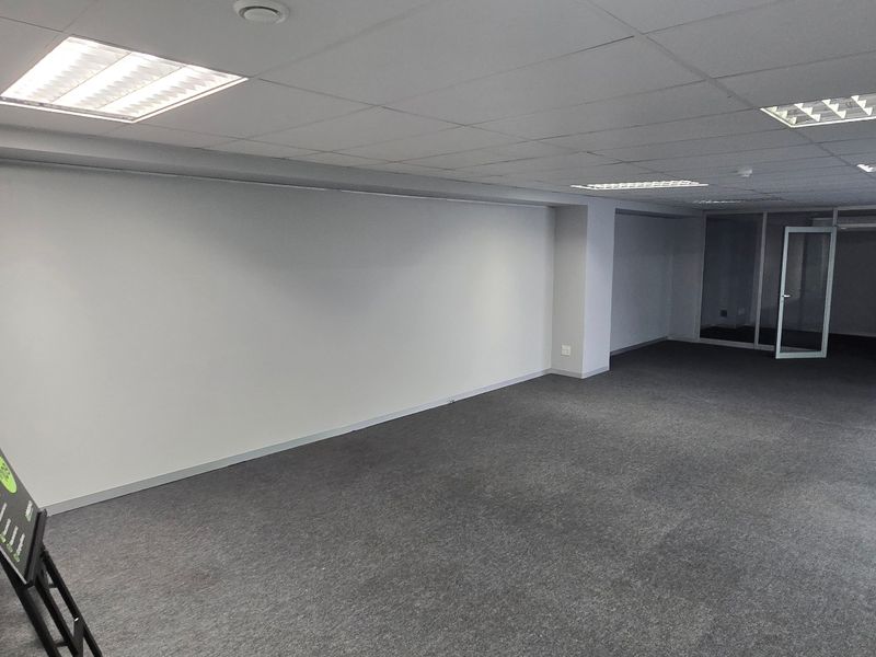 Commercial Rental Monthly In Randburg - Photo 5