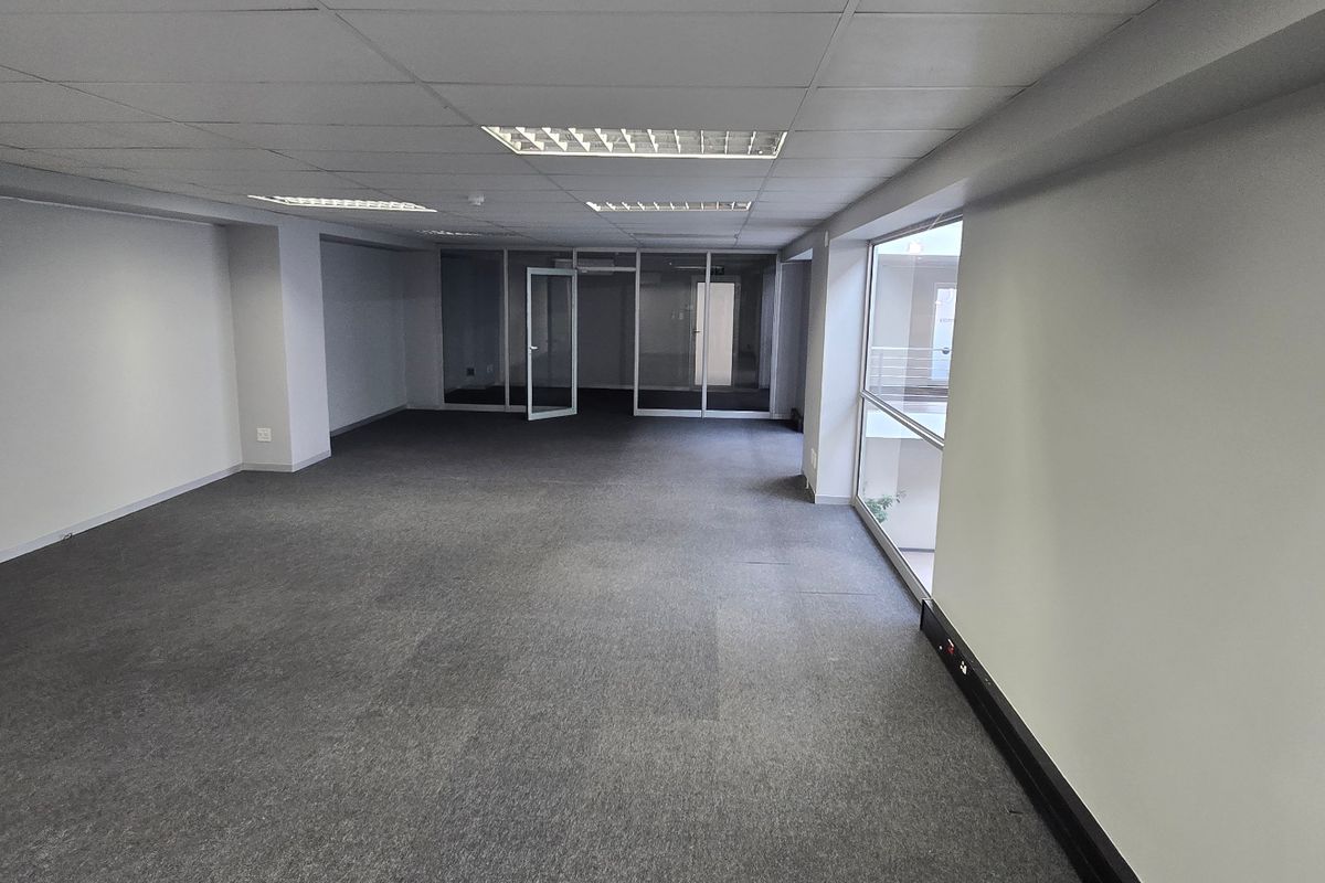 Commercial Rental Monthly In Randburg - Photo 4