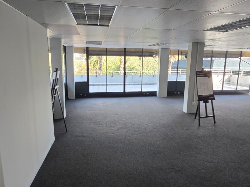 Commercial Rental Monthly In Randburg - Photo 4