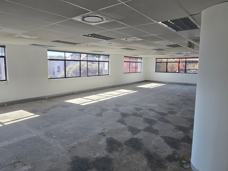 Commercial Rental Monthly In Sandton - Photo 10