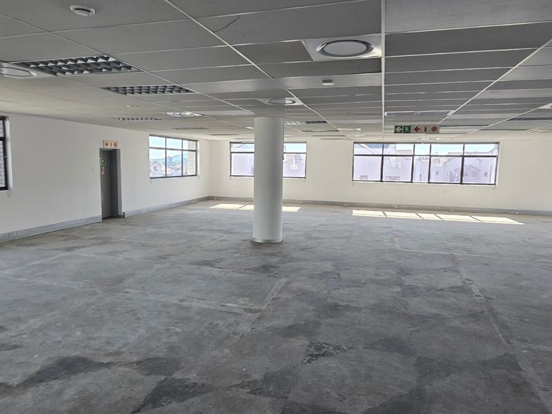 Commercial Rental Monthly In Sandton - Photo 4