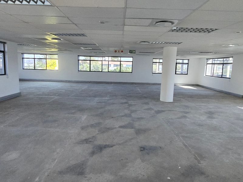 Commercial Rental Monthly In Sandton - Photo 4