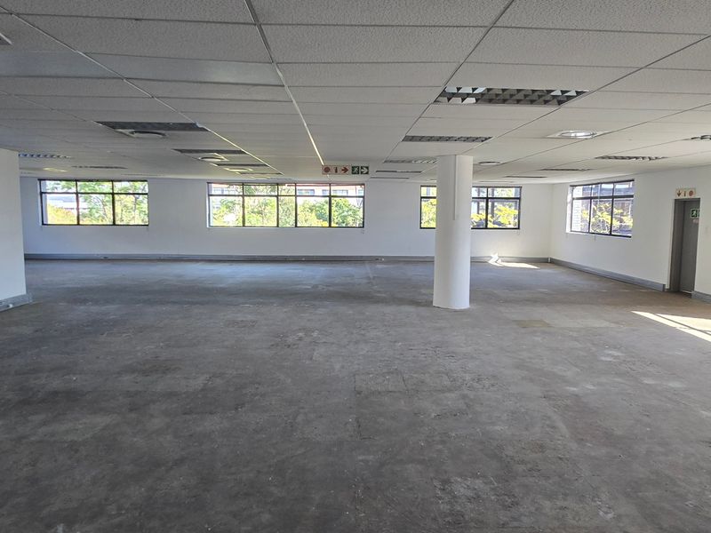 Commercial Rental Monthly In Sandton - Photo 4
