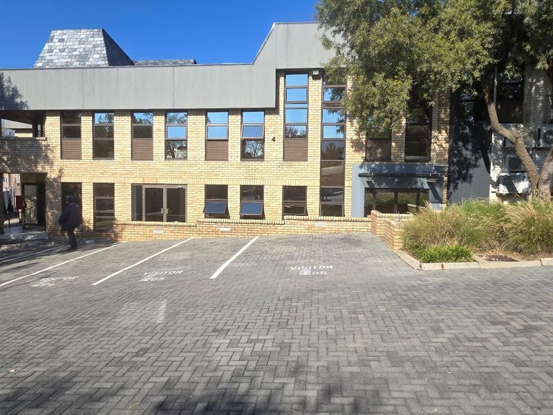 Commercial Rental Monthly In Sandton - Photo 1