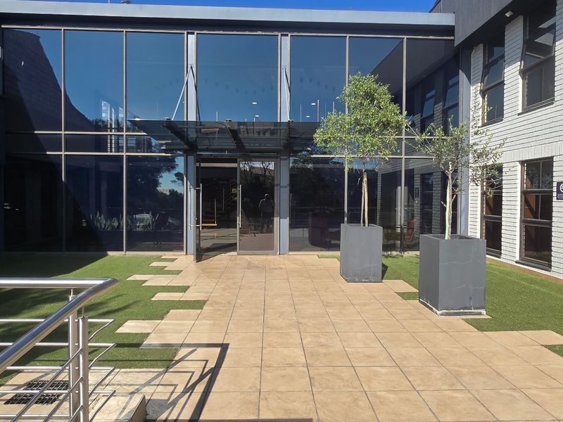 Commercial Rental Monthly In Sandton - Photo 3