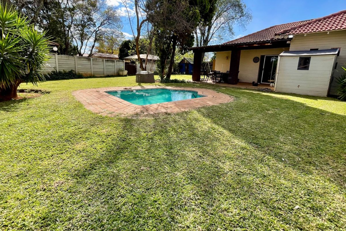 House For Sale In Klerksdorp - Photo 2