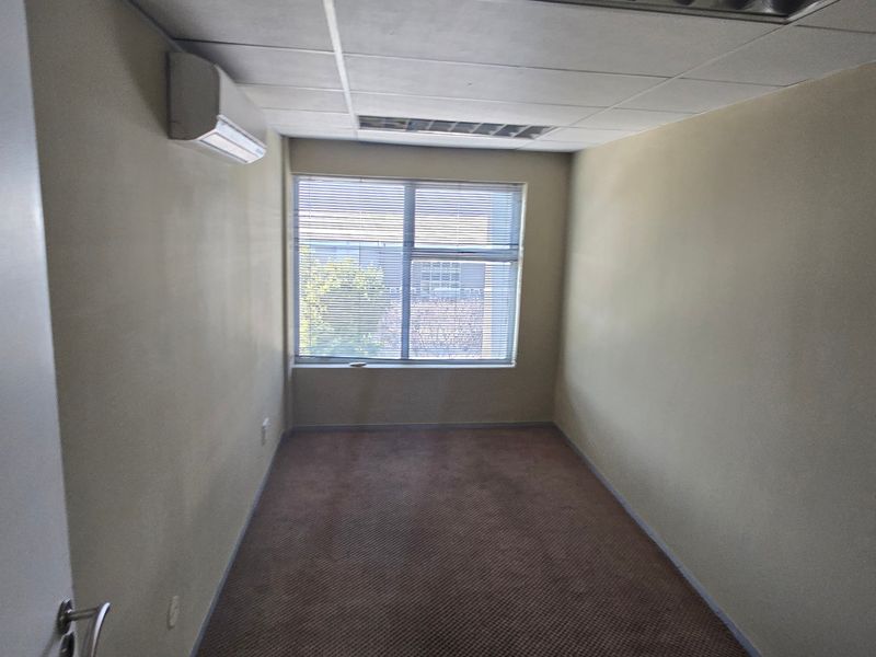 Commercial Rental Monthly In Midrand - Photo 8