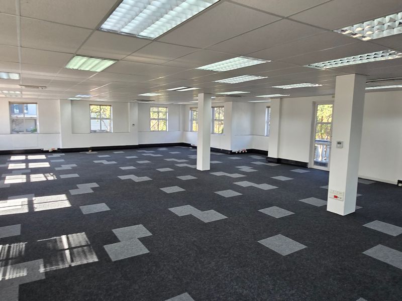 Commercial Rental Monthly In Sandton - Photo 10