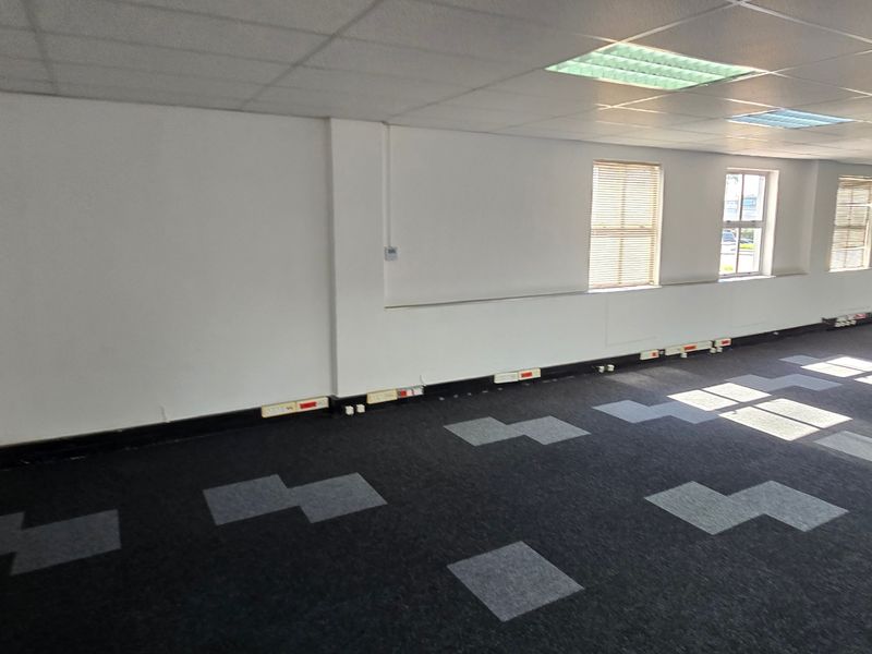 Commercial Rental Monthly In Sandton - Photo 7