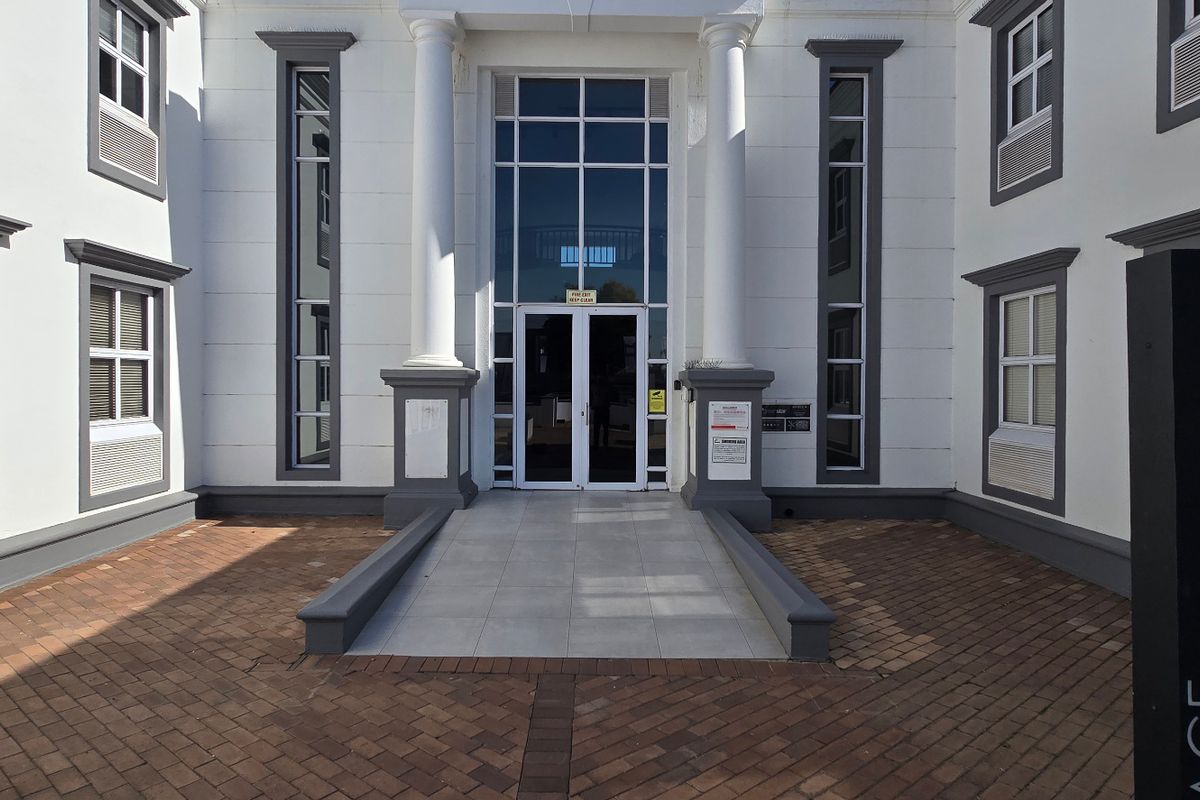 Commercial Rental Monthly In Sandton - Photo 3