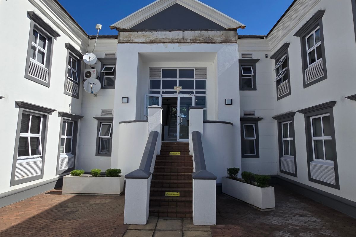 Commercial Rental Monthly In Sandton - Photo 2