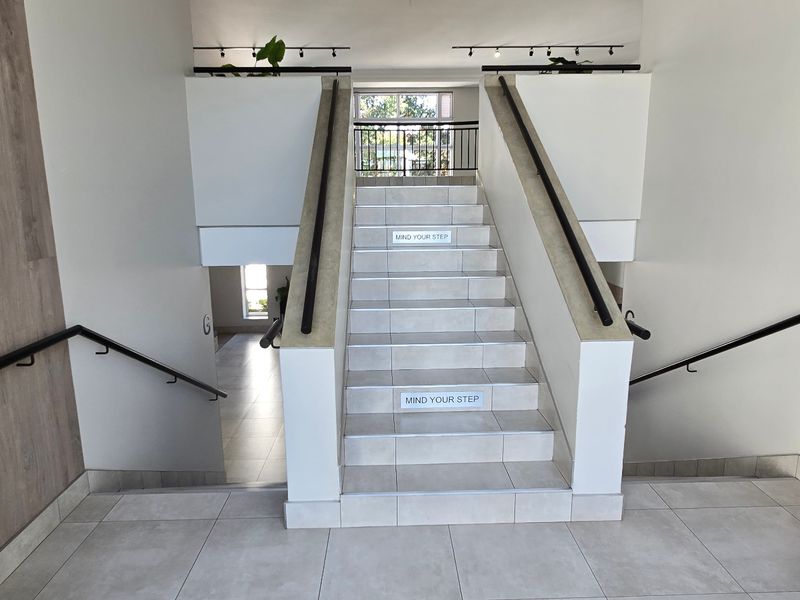 Commercial Rental Monthly In Sandton - Photo 3