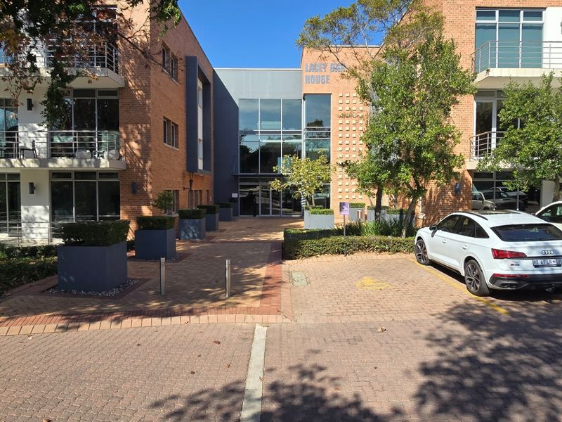 Commercial Rental Monthly In Sandton - Photo 1