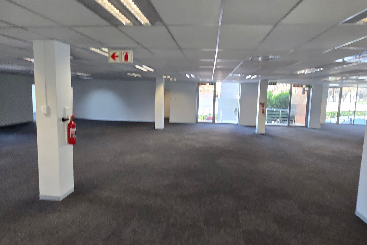 Commercial Rental Monthly In Sandton - Photo 5