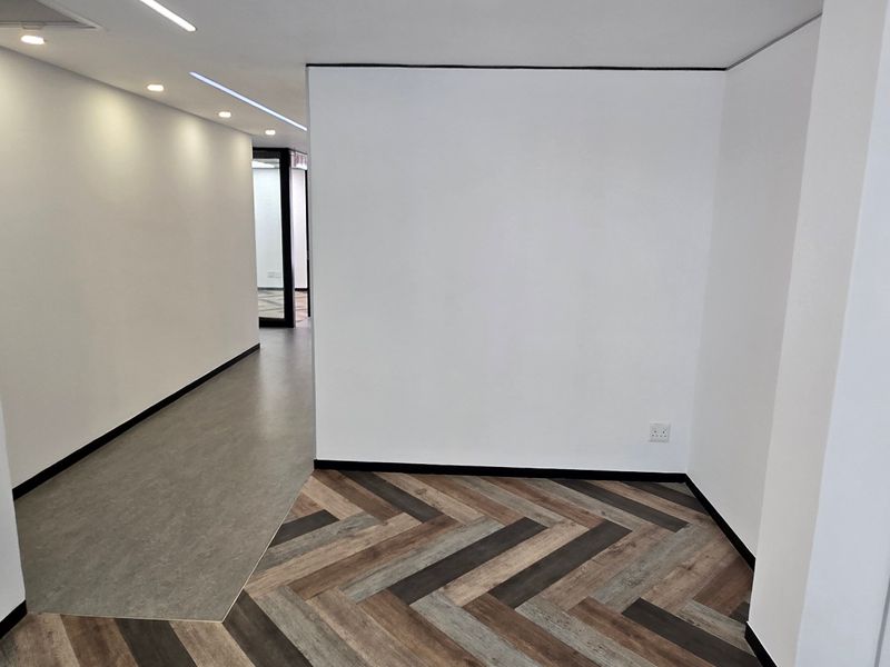 Commercial Rental Monthly In Sandton - Photo 3