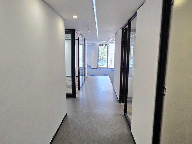 Commercial Rental Monthly In Sandton - Photo 4