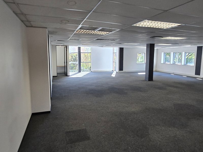 Commercial Rental Monthly In Sandton - Photo 10