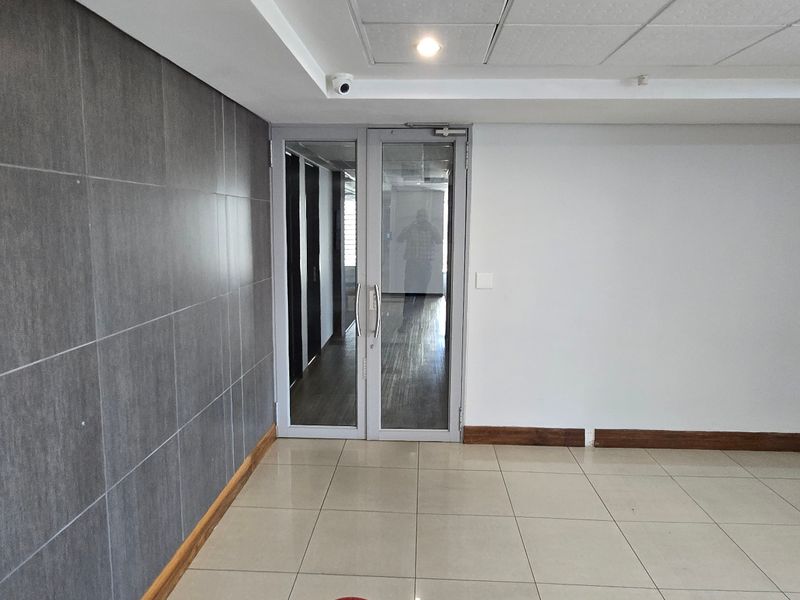 Commercial Rental Monthly In Sandton - Photo 4