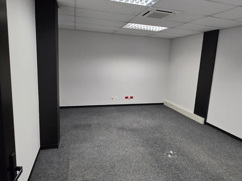 Commercial Rental Monthly In Sandton - Photo 8