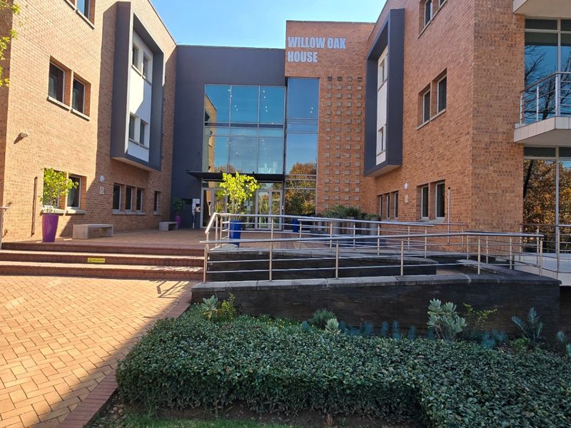 Commercial Rental Monthly In Sandton - Photo 1