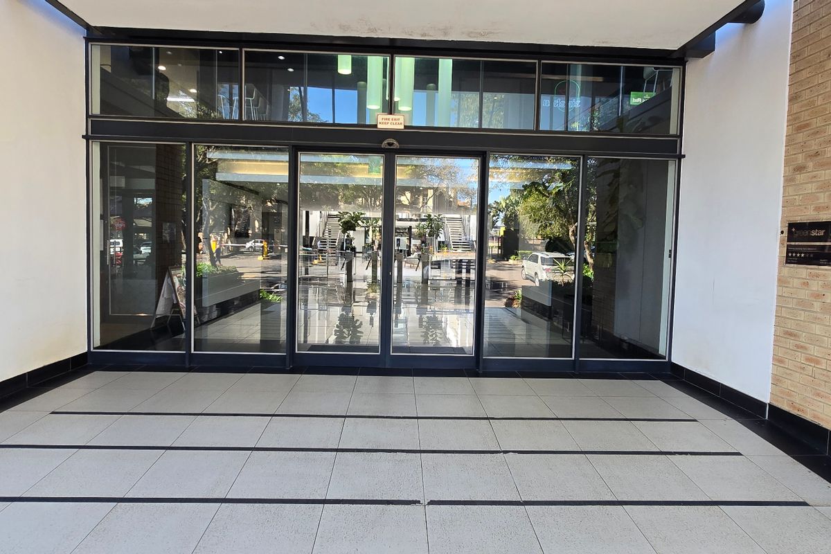 Commercial Rental Monthly In Sandton - Photo 2