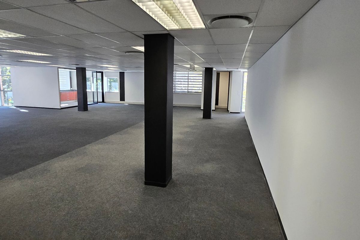 Commercial Rental Monthly In Sandton - Photo 4