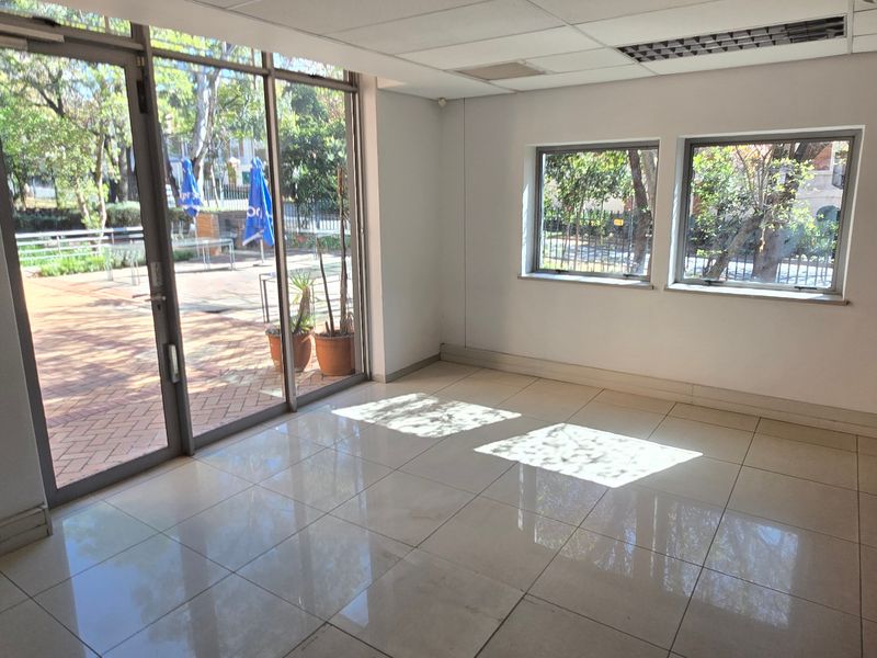 Commercial Rental Monthly In Sandton - Photo 9