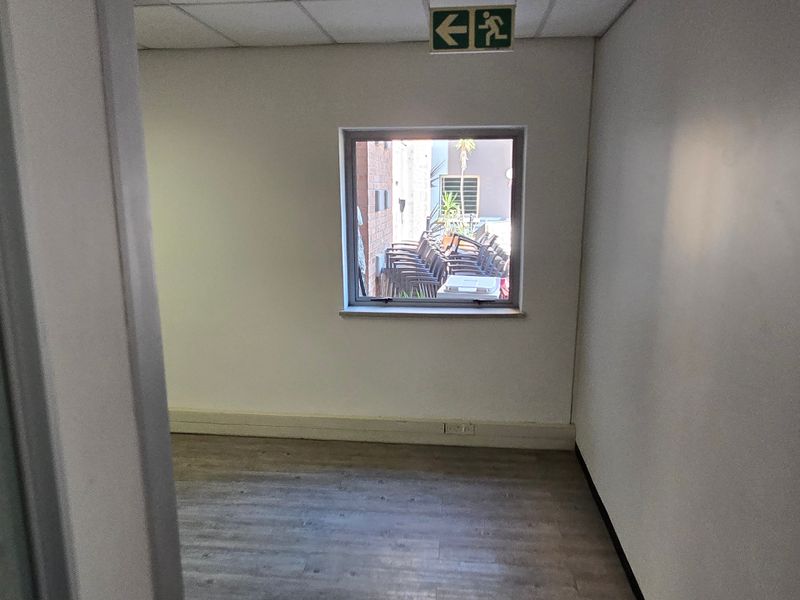 Commercial Rental Monthly In Sandton - Photo 8