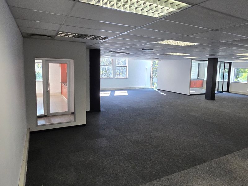 Commercial Rental Monthly In Sandton - Photo 6
