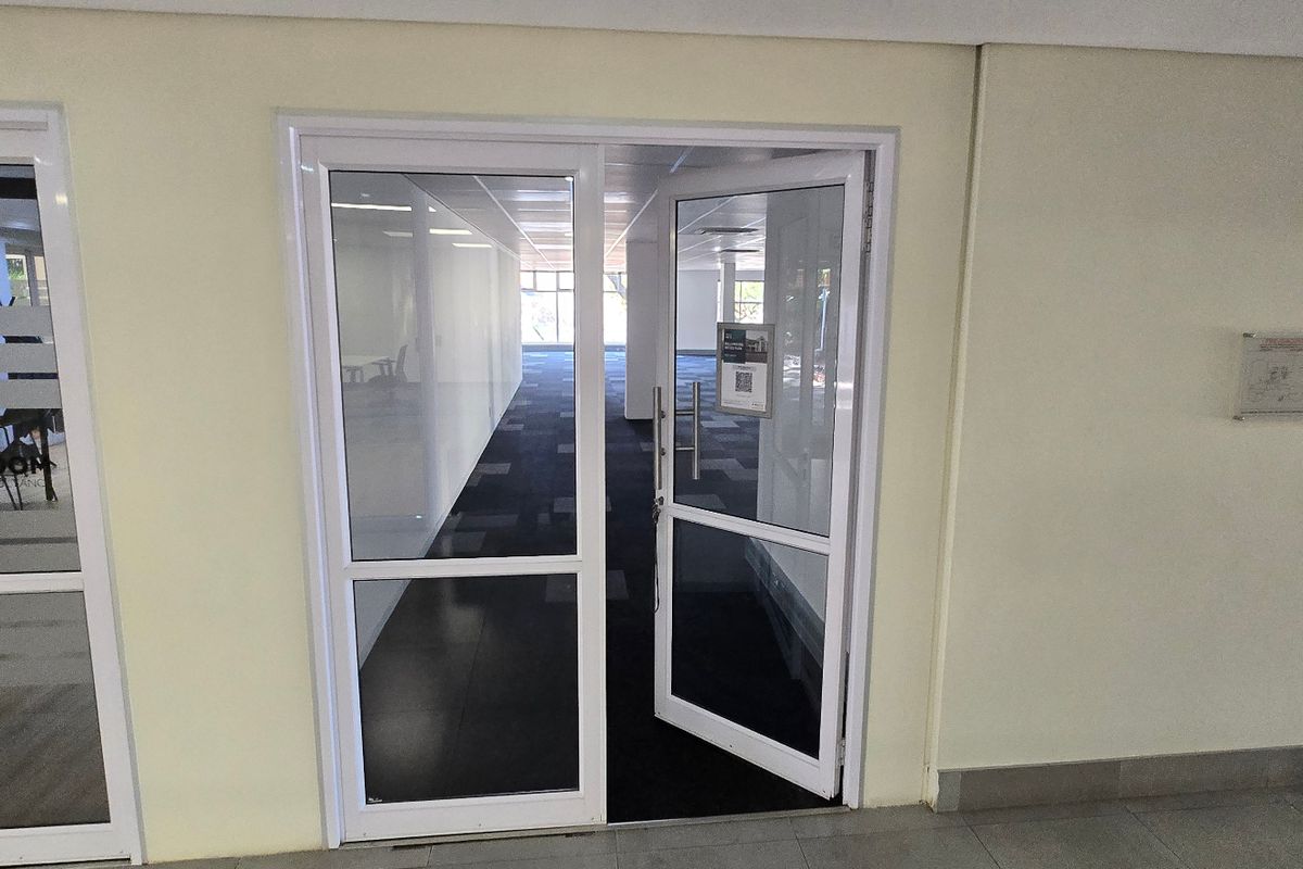 Commercial Rental Monthly In Sandton - Photo 4