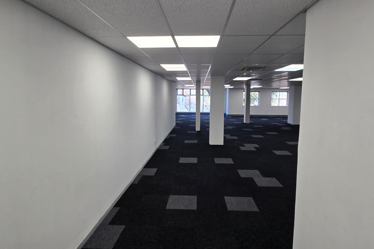 Commercial Rental Monthly In Sandton - Photo 5