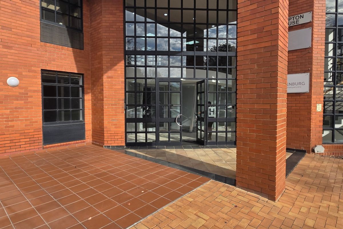 Commercial Rental Monthly In Sandton - Photo 2