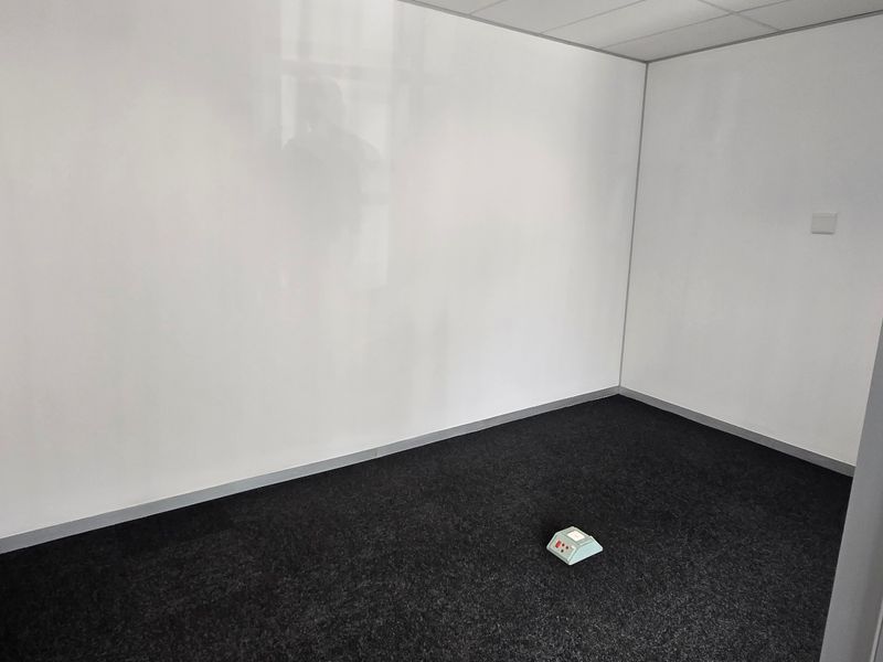 Commercial Rental Monthly In Sandton - Photo 6