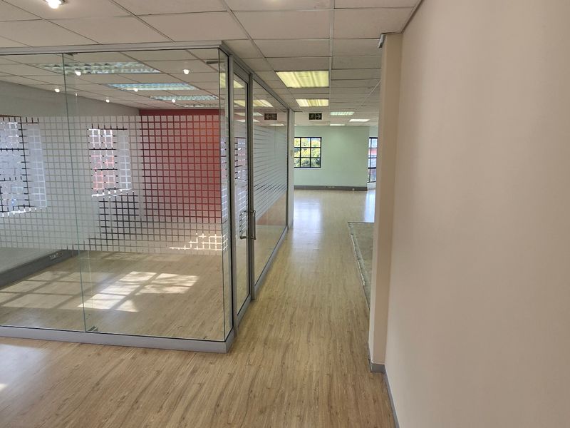 Commercial Rental Monthly In Sandton - Photo 8