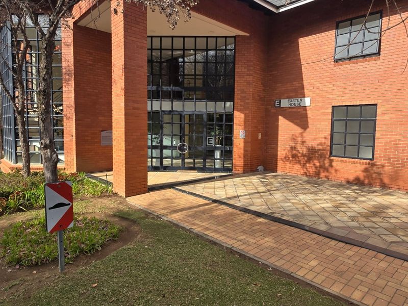 Commercial Rental Monthly In Sandton - Photo 3