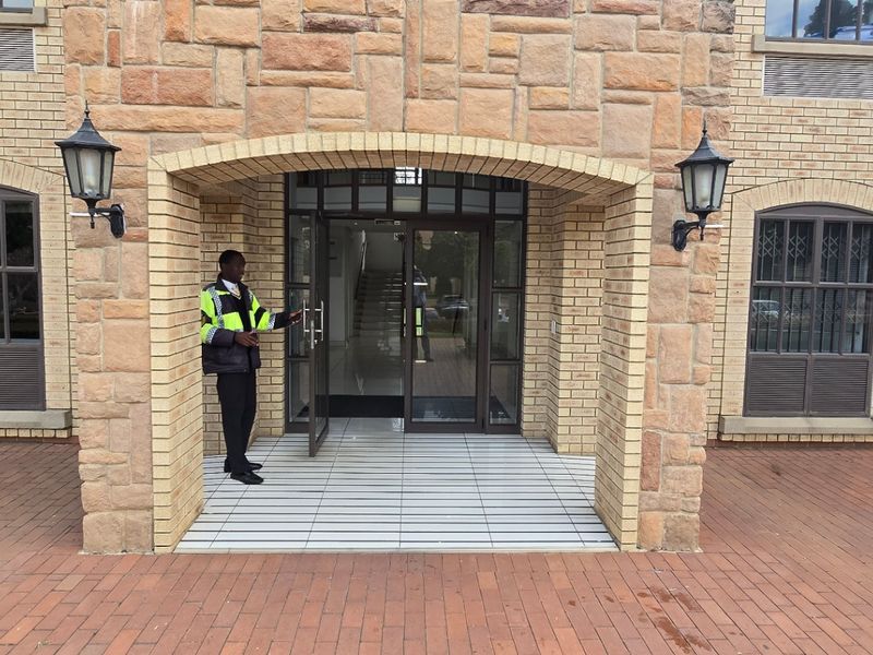 Commercial Rental Monthly In Sandton - Photo 4