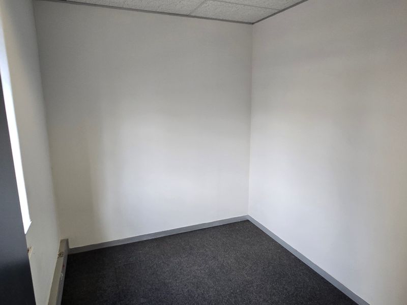 Commercial Rental Monthly In Sandton - Photo 8