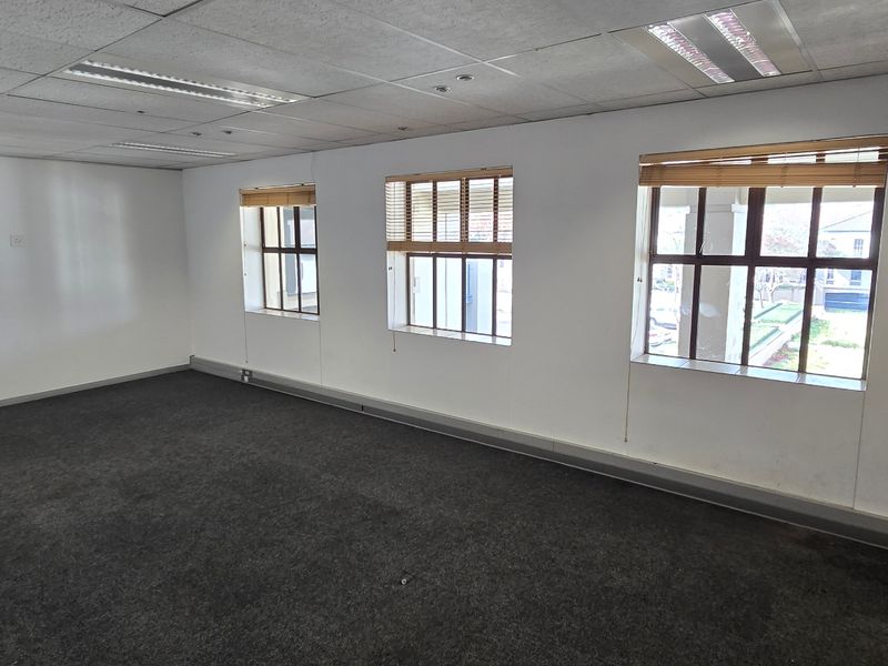 Commercial Rental Monthly In Sandton - Photo 5