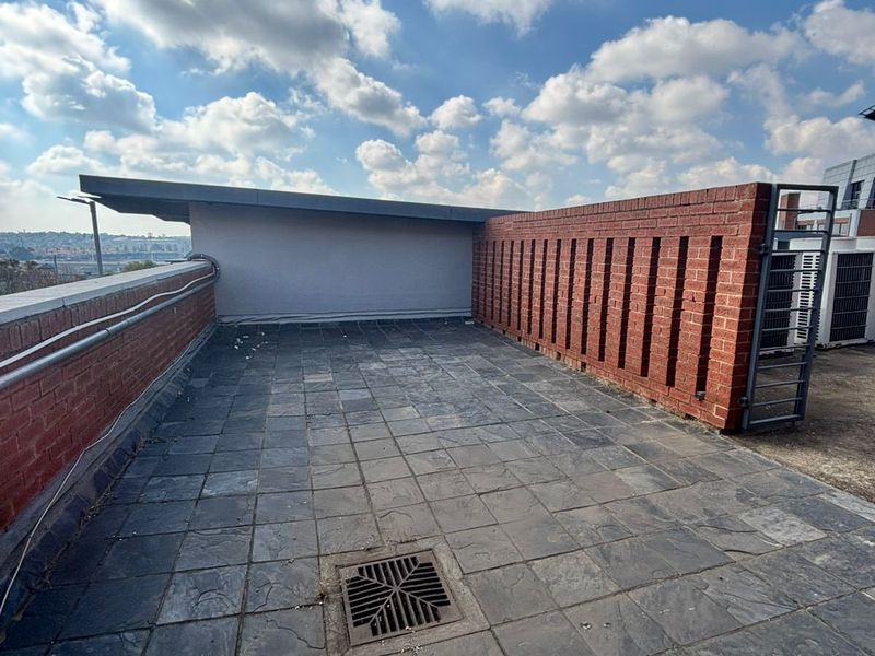 Commercial Rental Monthly In Centurion - Photo 4