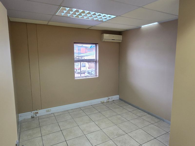 Commercial Rental Monthly In Pretoria - Photo 10
