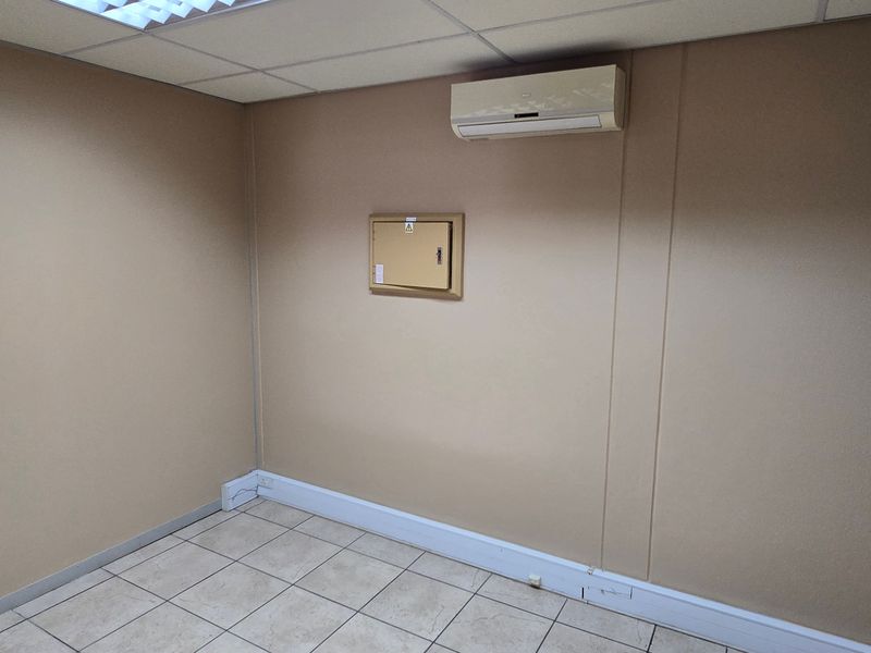 Commercial Rental Monthly In Pretoria - Photo 7