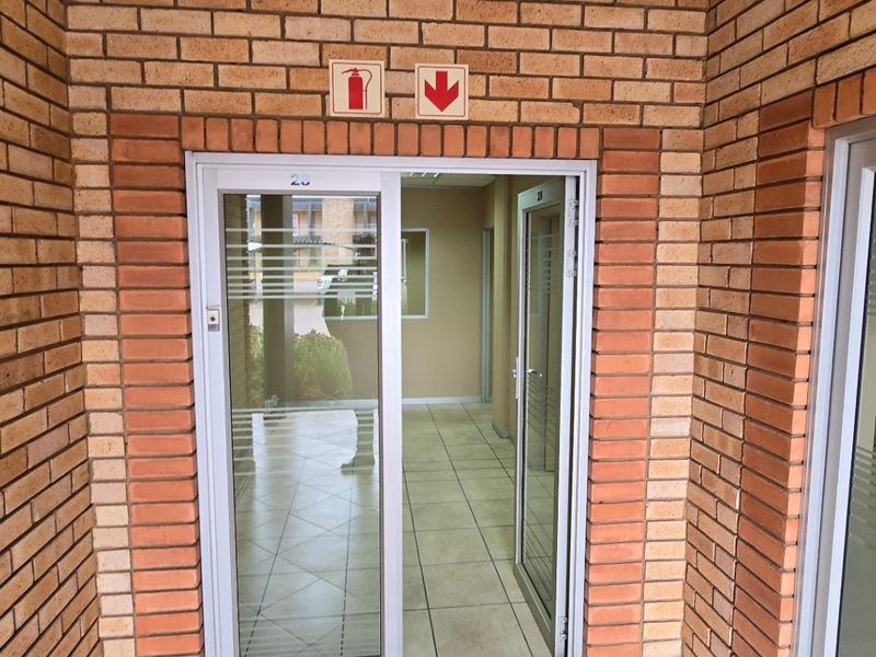 Commercial Rental Monthly In Pretoria - Photo 2