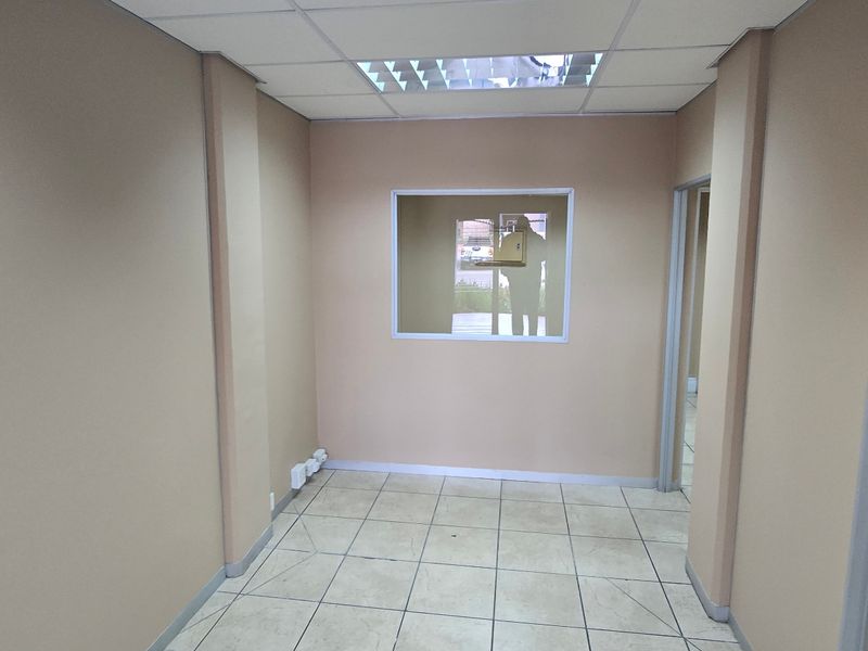 Commercial Rental Monthly In Pretoria - Photo 3