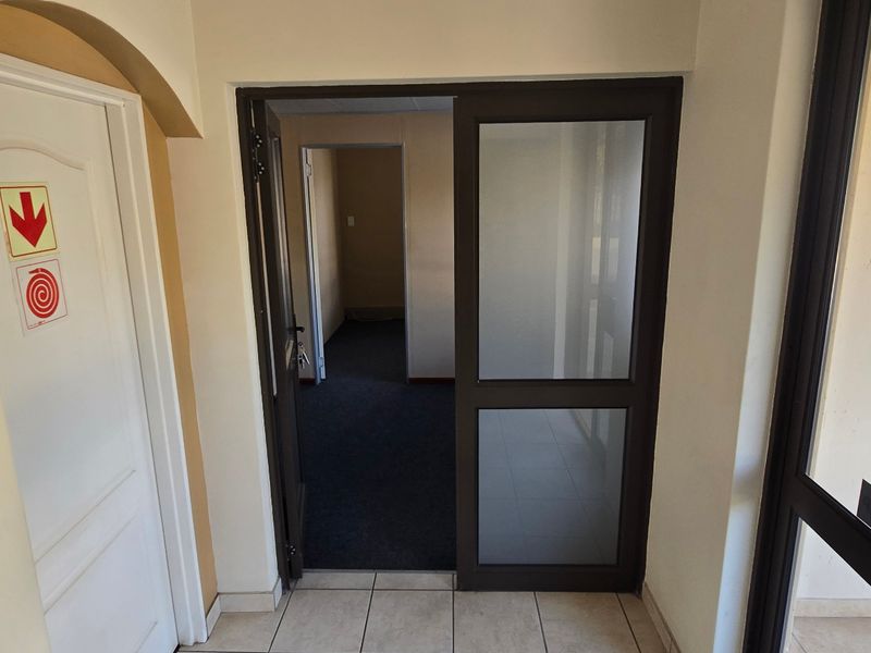 Commercial Rental Monthly In Krugersdorp - Photo 3