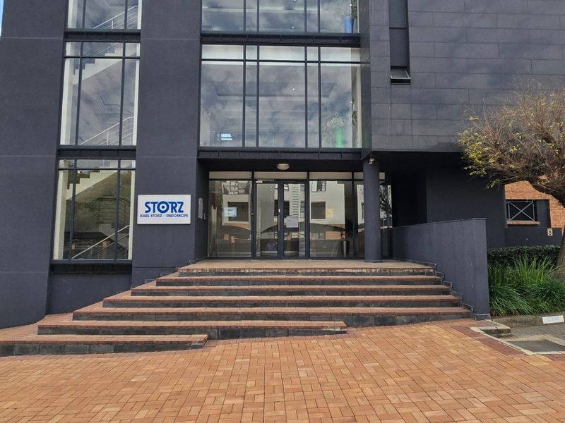 Commercial Rental Monthly In Sandton - Photo 2