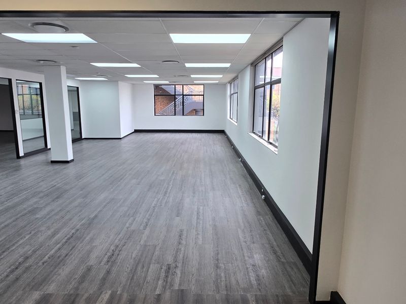 Commercial Rental Monthly In Sandton - Photo 8