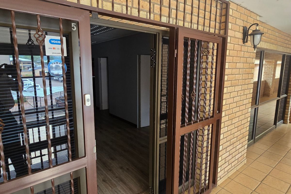 Commercial Rental Monthly In Pretoria - Photo 2