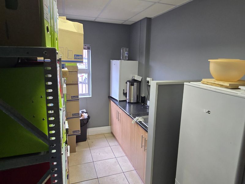 Commercial Rental Monthly In Pretoria - Photo 9